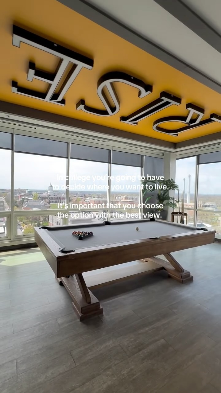 In college you'll make a million choices\u2026 start with choosing the place with the best view. \ud83c\udf07\u2728