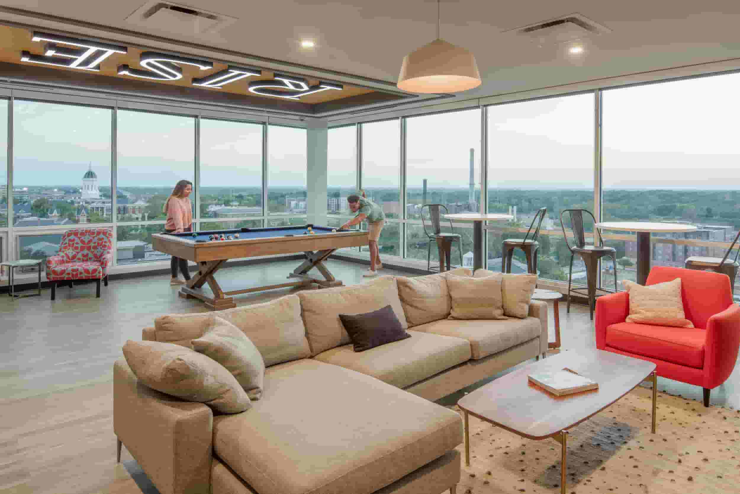 Mizzou students playing pool in the Penthouse Lounge